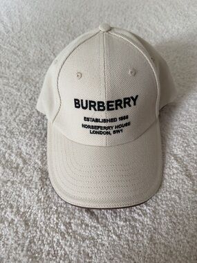 Burberry Cream Embroidered Logo Cap